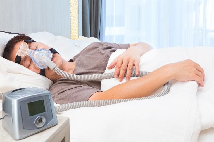 Sleeping with a cpap